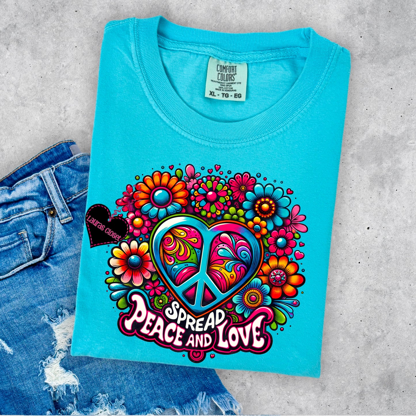 SPREAD PEACE AND LOVE