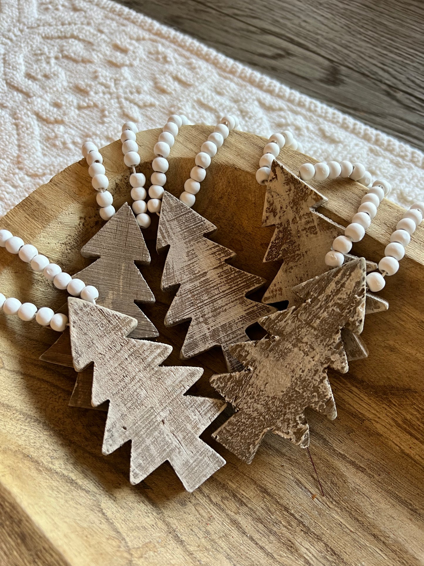 CHRISTMAS TREE WITH BEADED HANGER