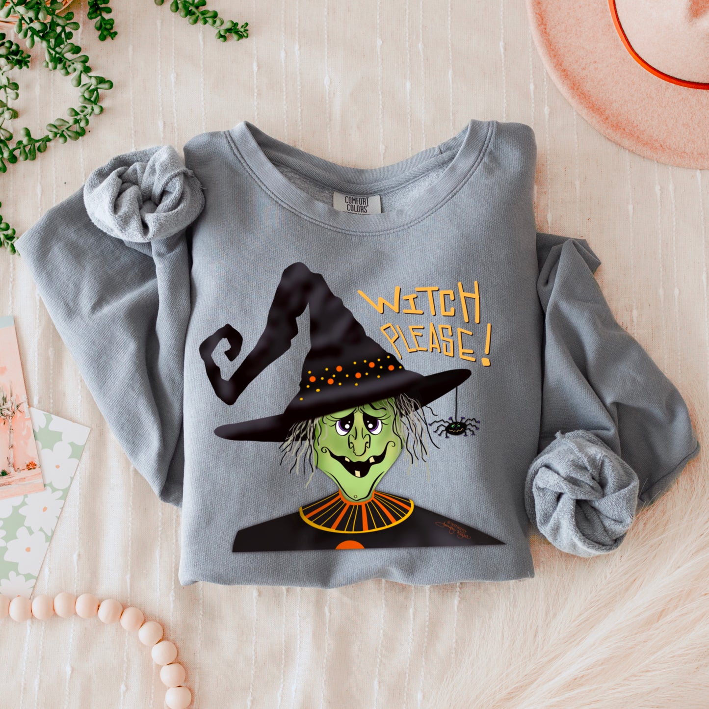 WITCH TEE