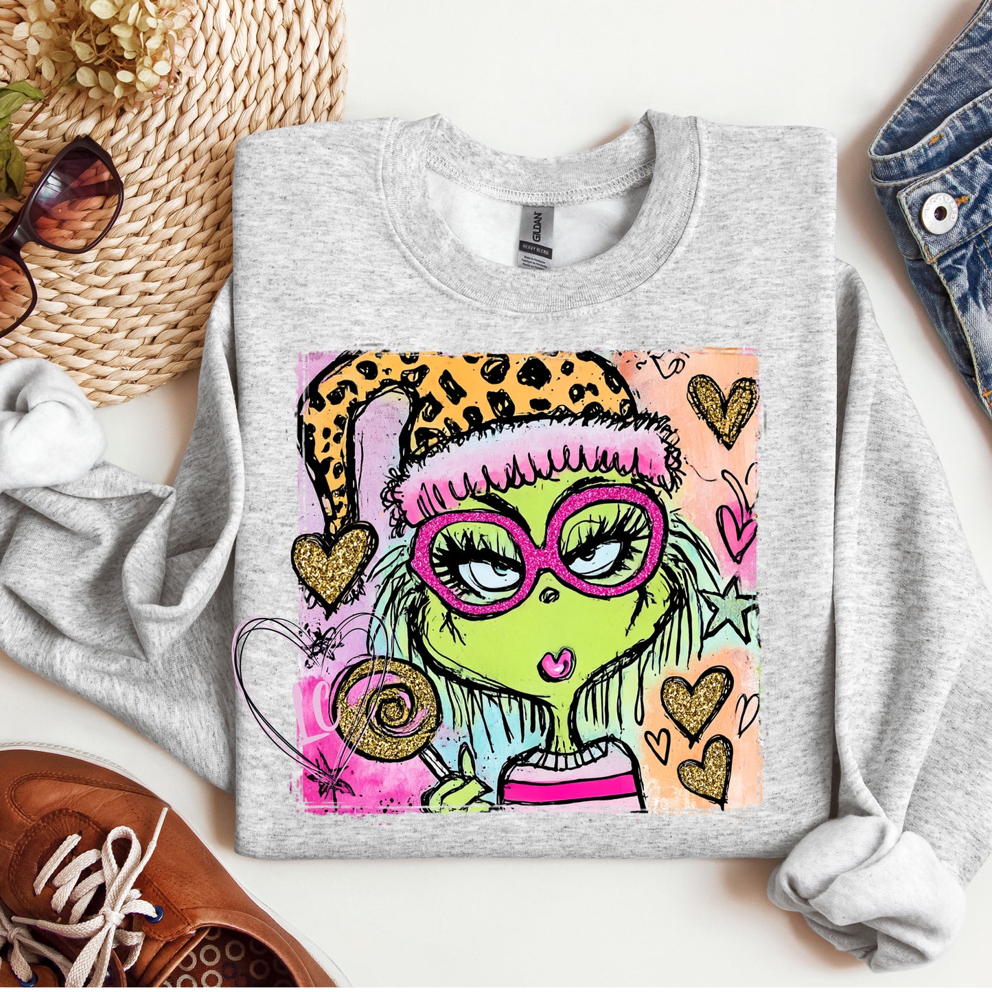 SELFIE- GREEN GUY- GIRL