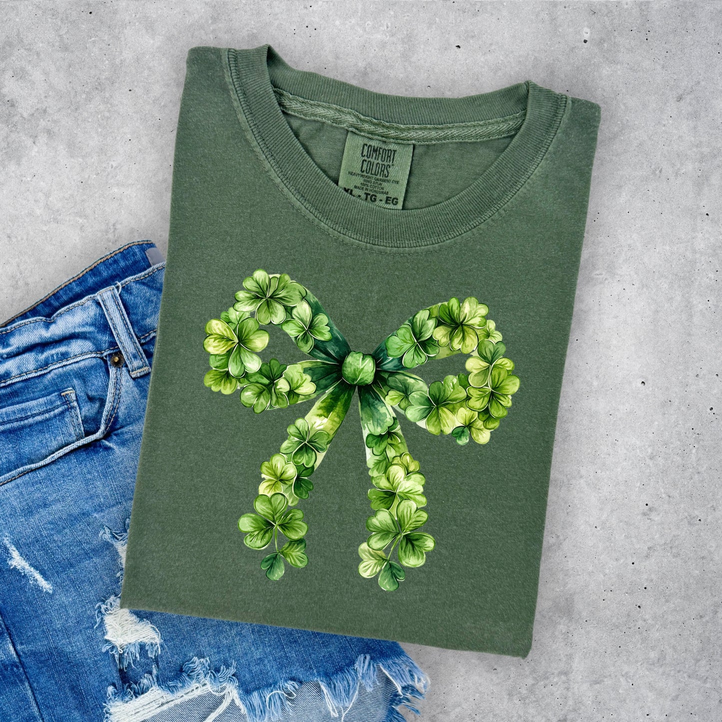 BOW WITH SHAMROCKS