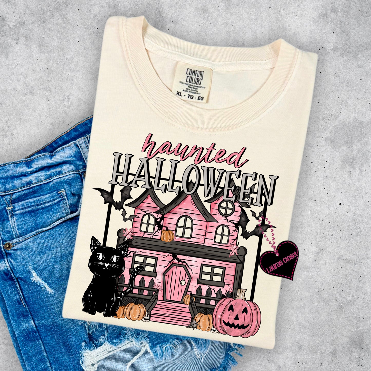 PINK HAUNTED HALLOWEEN