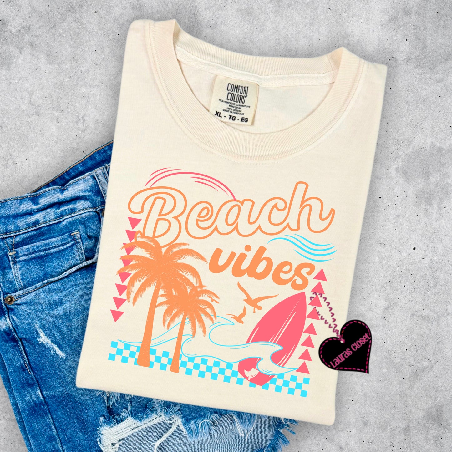 BEACH VIBES