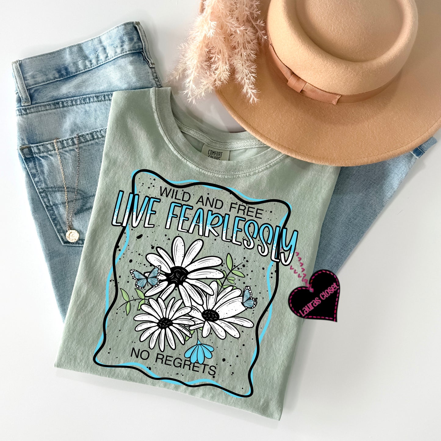 LIVE FEARLESSLY- BLACK BORDER