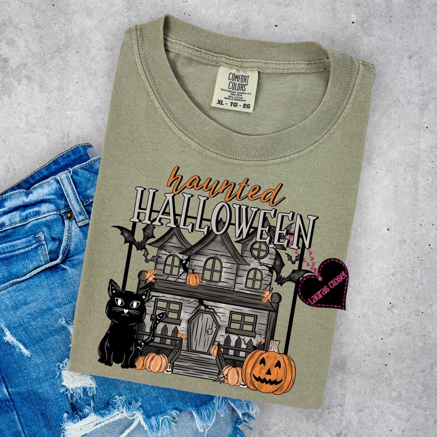 HAUNTED HALLOWEEN