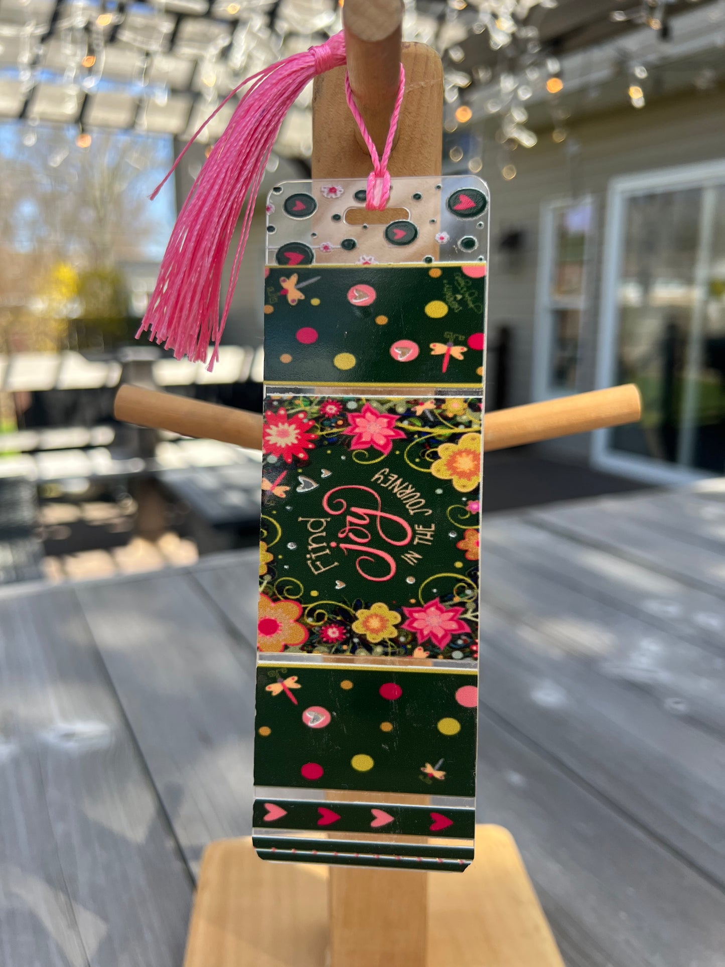 BOOKMARK- FIND JOY IN THE JOURNEY