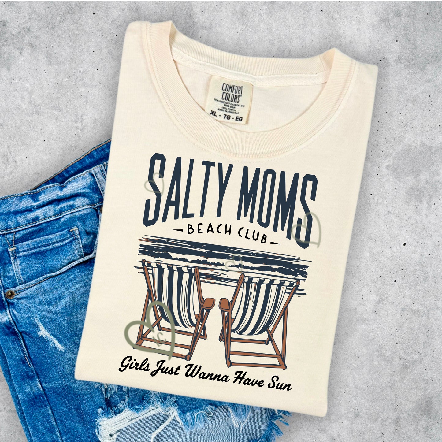 SALTY MOMS BEACH CLUB