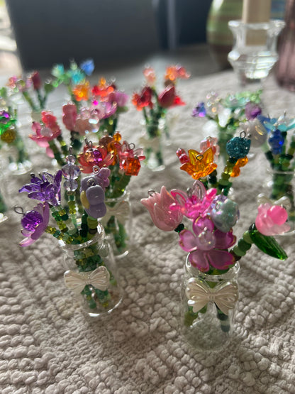 Mini Beaded Flower Vase 🌸