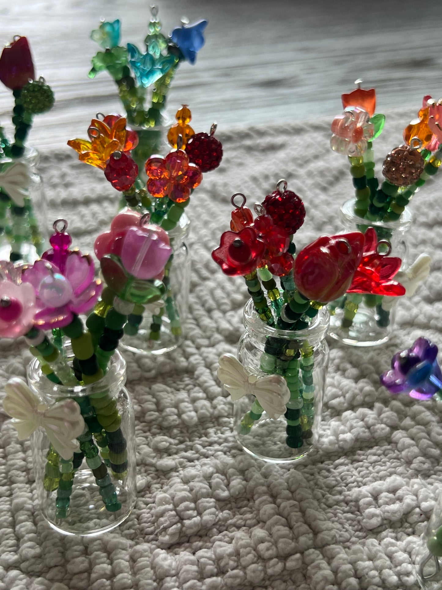 Mini Beaded Flower Vase 🌸