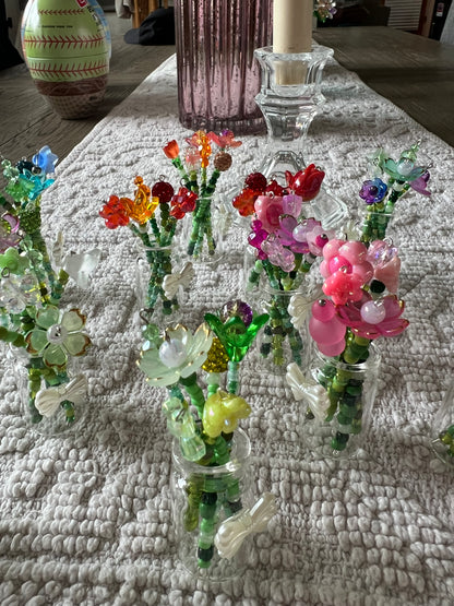 Mini Beaded Flower Vase 🌸