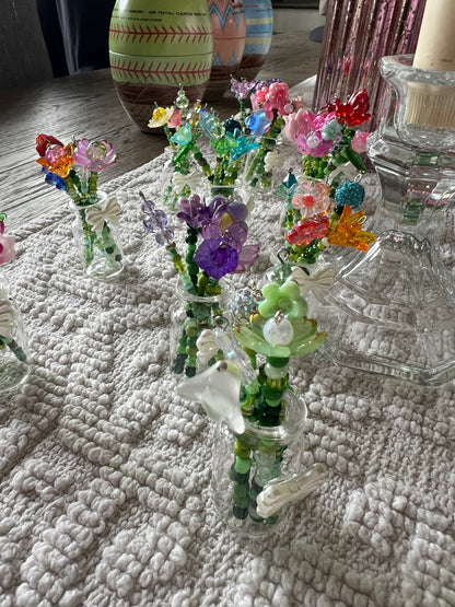 Mini Beaded Flower Vase 🌸
