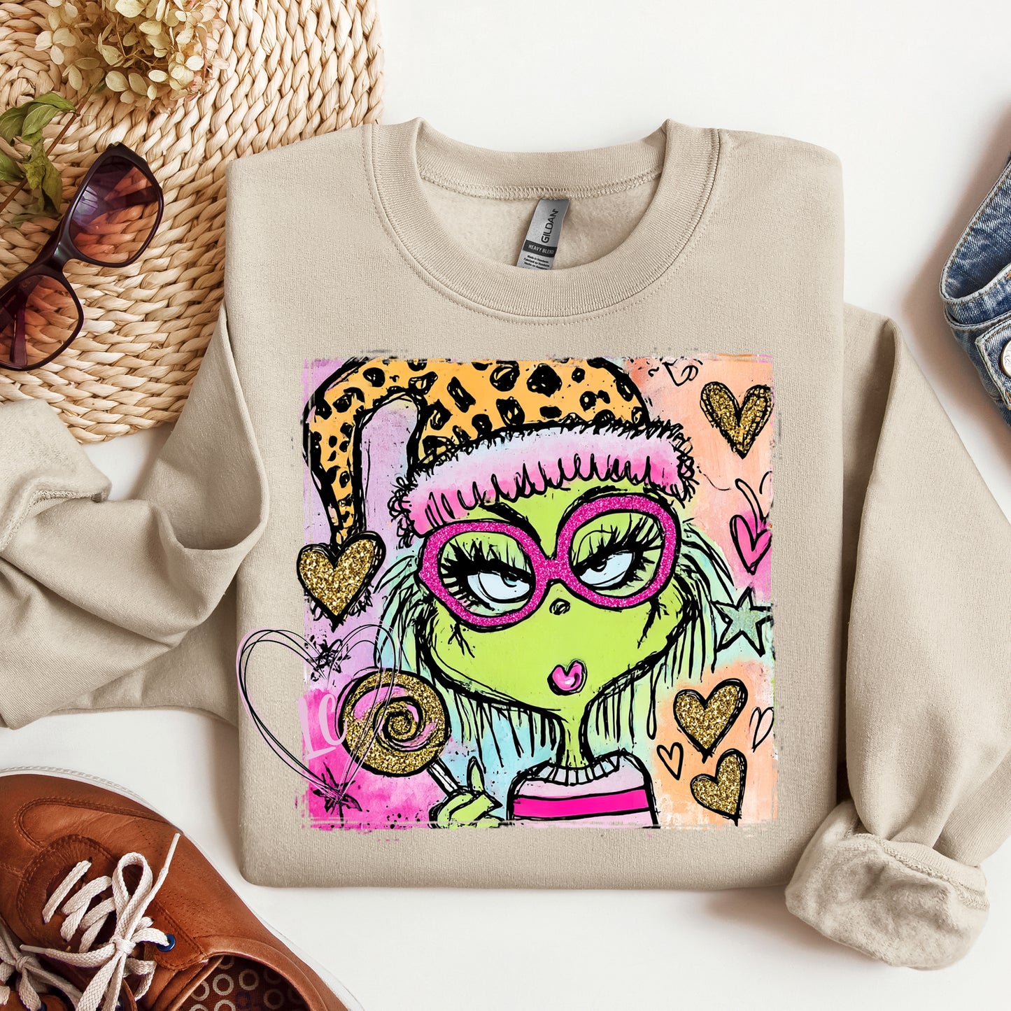 SELFIE- GREEN GUY- GIRL