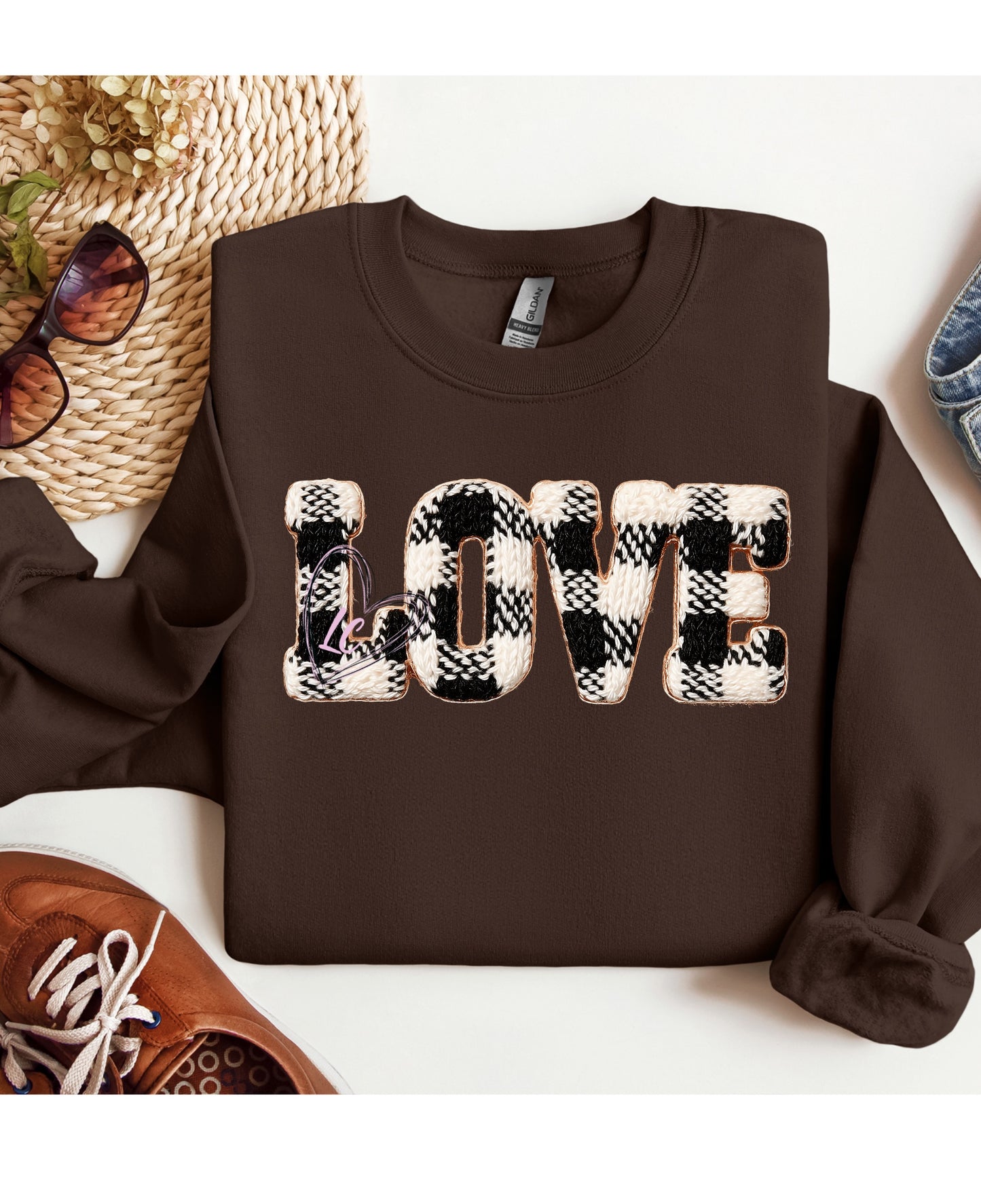 BUFFALO CHECK LOVE- YARN LOOK