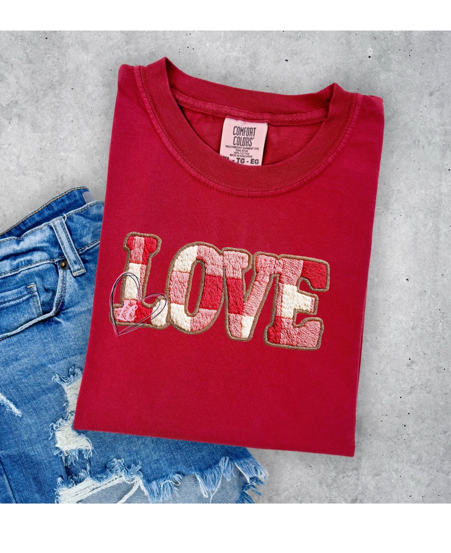 RED  CHECK LOVE- YARN LOOK