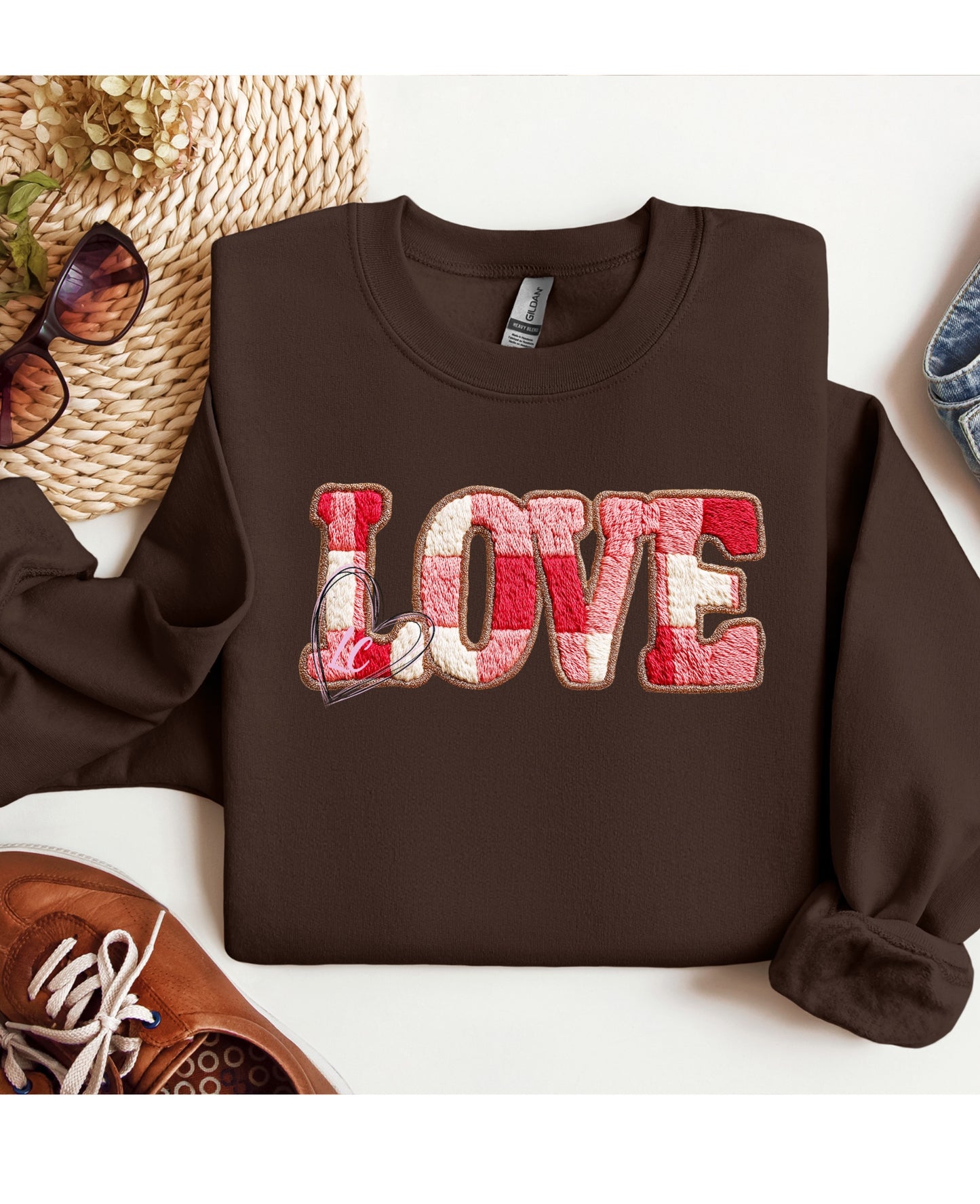 RED  CHECK LOVE- YARN LOOK