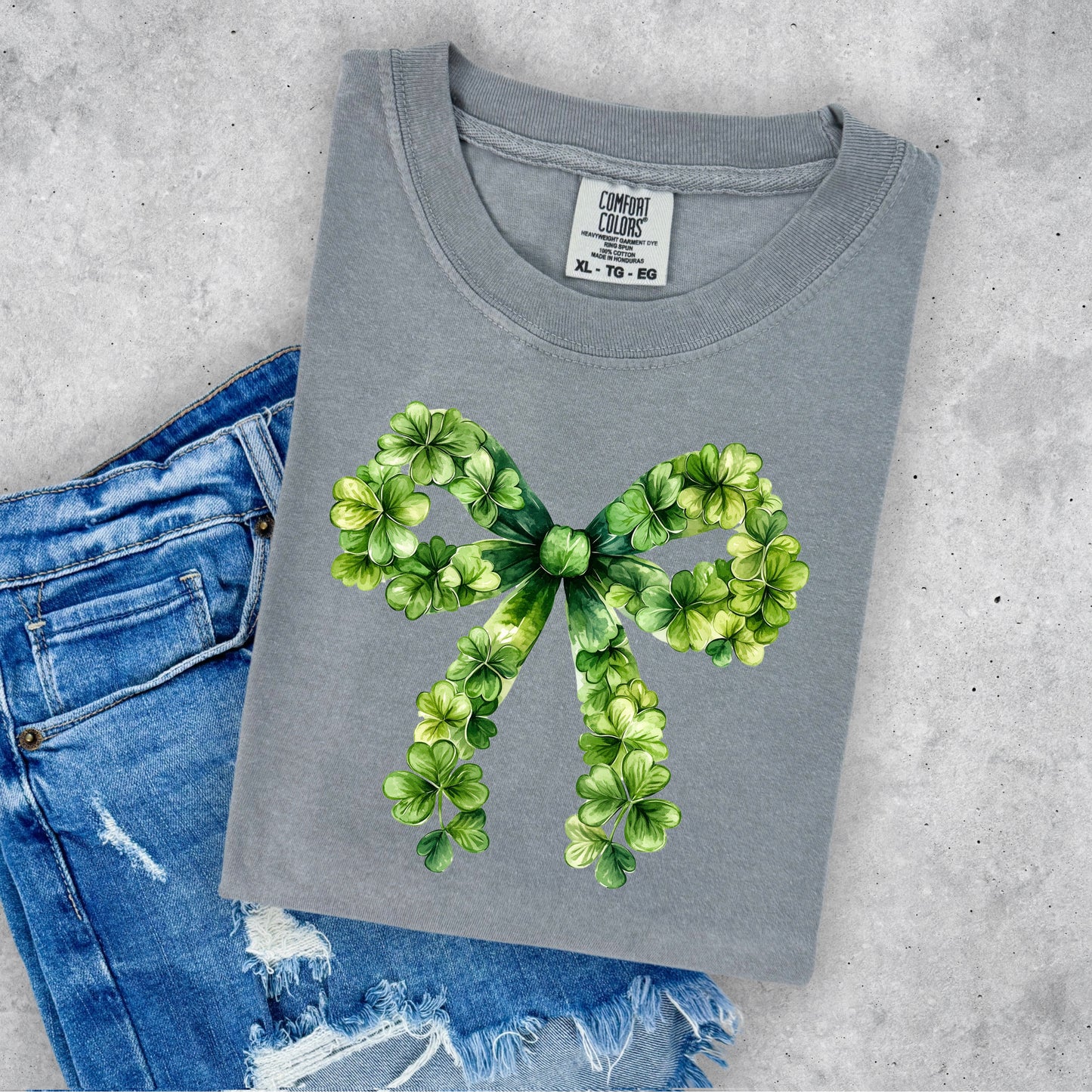 BOW WITH SHAMROCKS