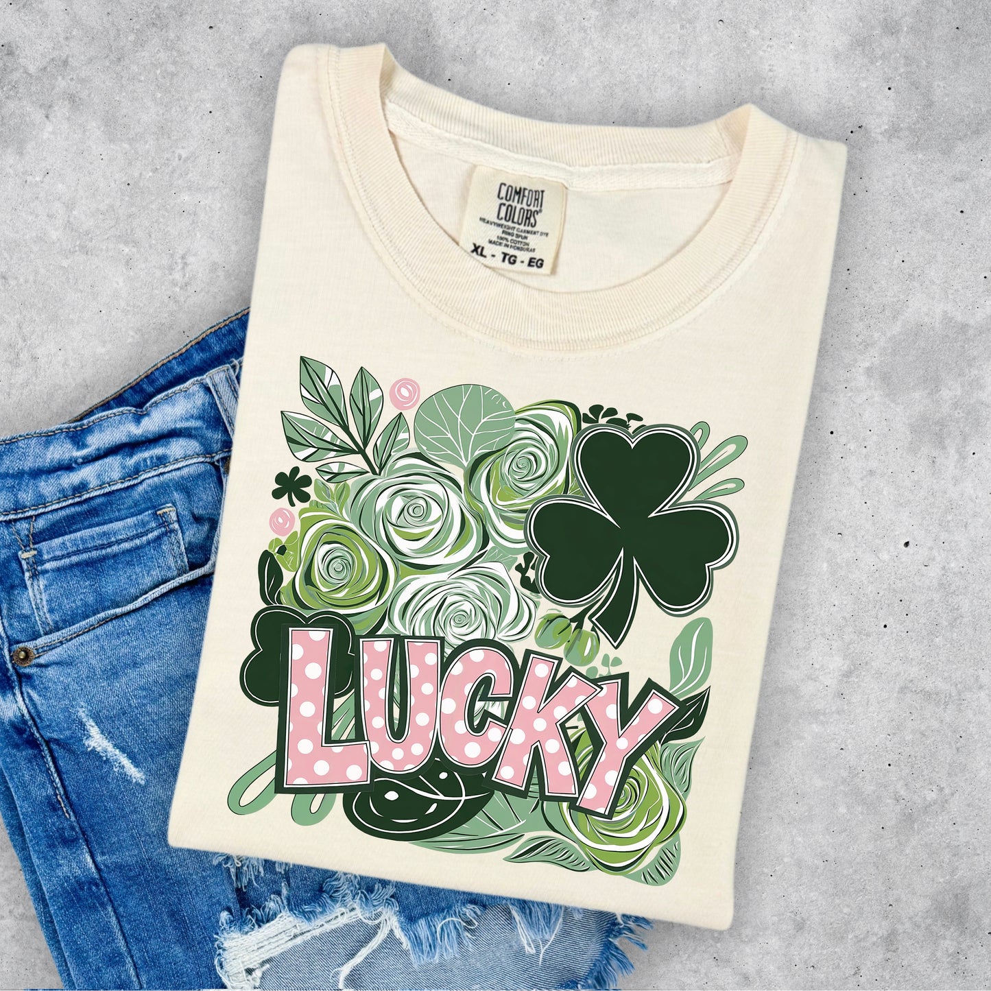 LUCKY WITH ROSES