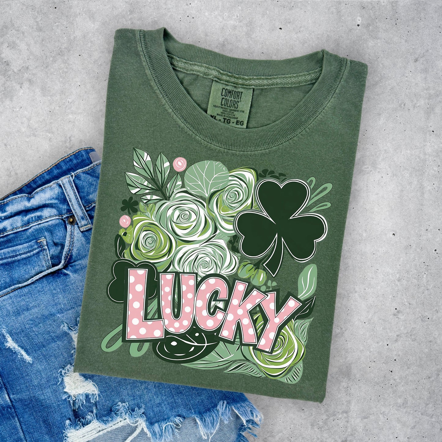 LUCKY WITH ROSES