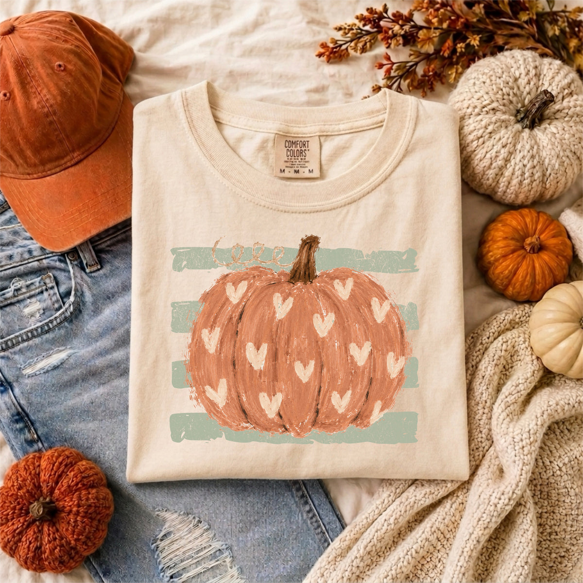 PUMPKIN WITH HEARTS AND GREEN STRIPE